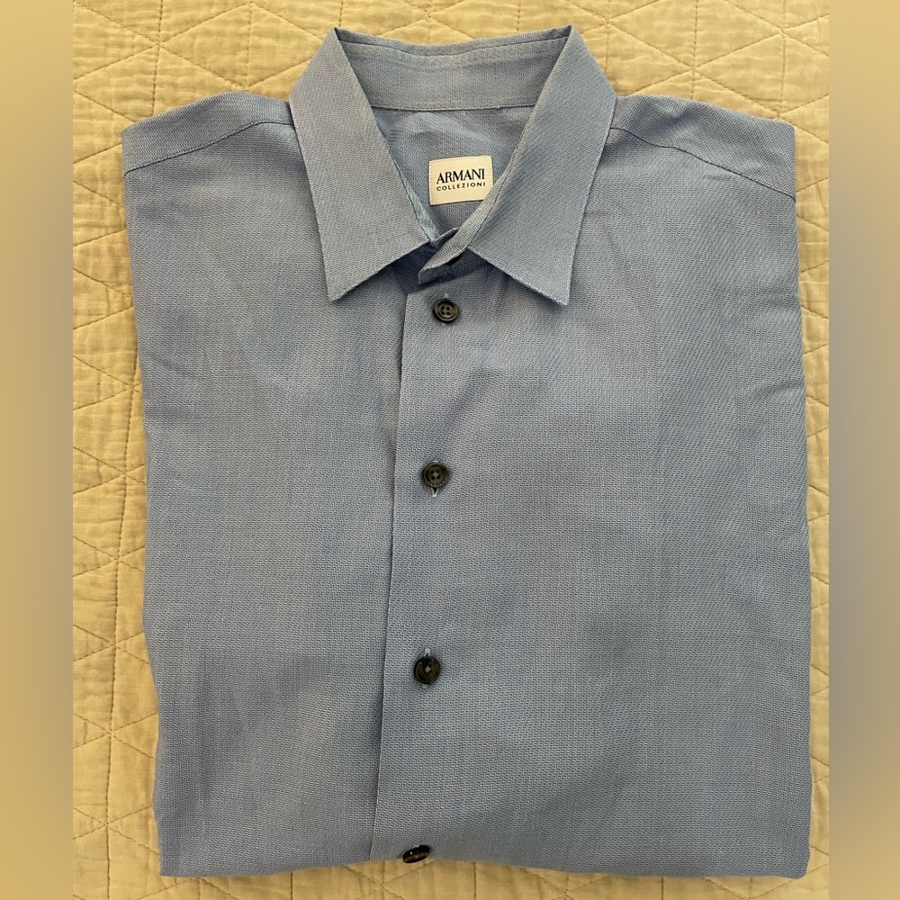 ARMANI COLLEZIONI Subtle Zigzag Blue Shirt with Contrast Logo Buttons Size L